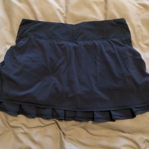 Lululemon black ruffle skort